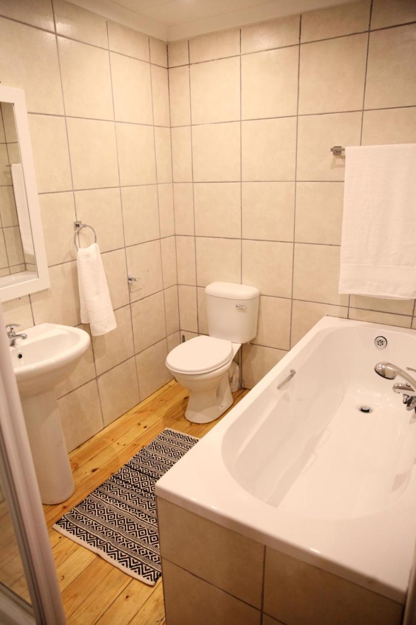 Eden Guesthouse B&B Dana Bay Eksteriør billede